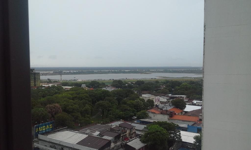 Estudio En El Centro De Asunción Eksteriør bilde